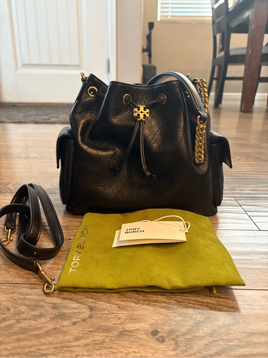 Tory Burch Handbags - Tory Burch Charlie Drawstring Bag